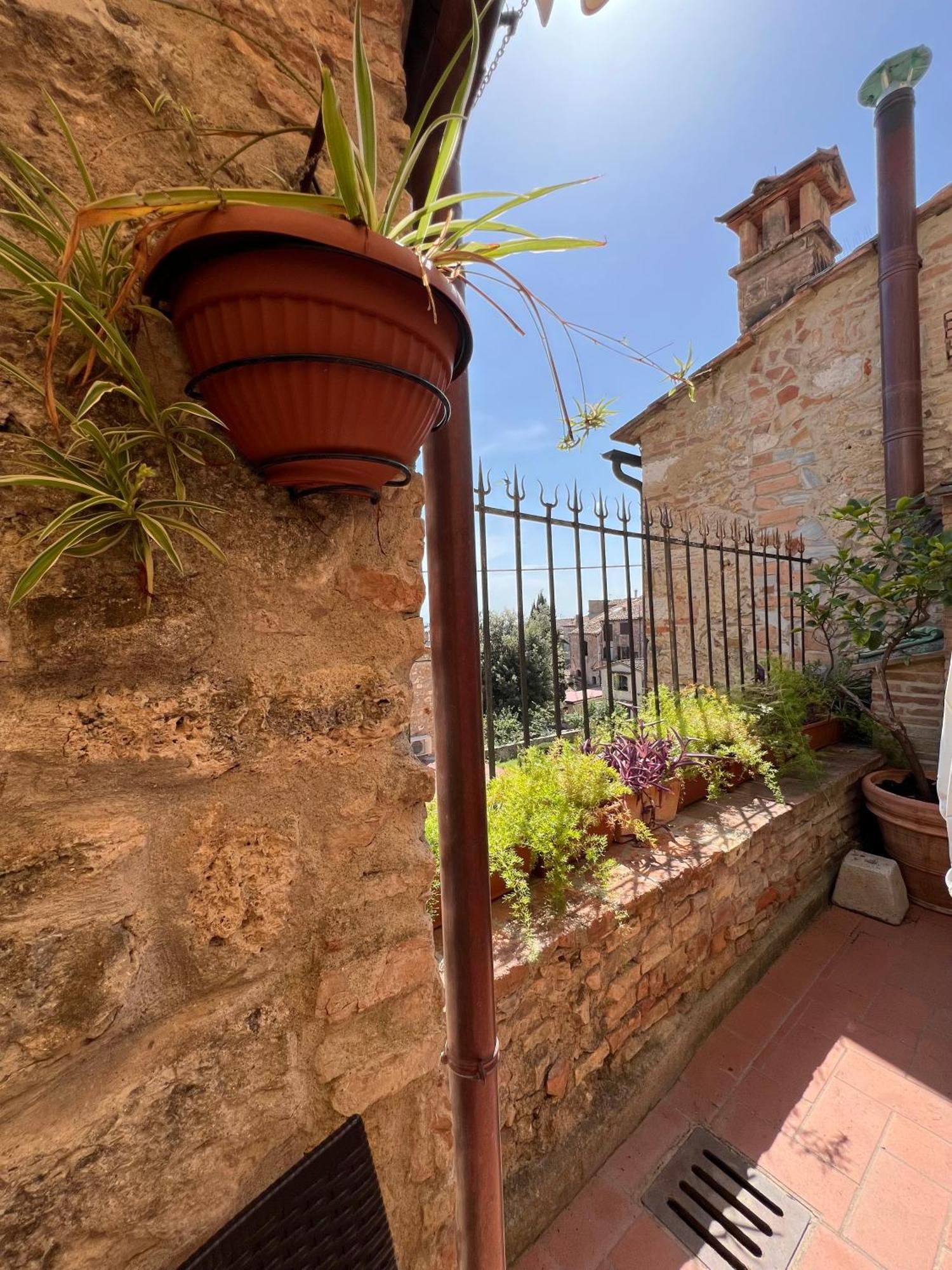 Leon Bianco Hotel San Gimignano Exterior photo