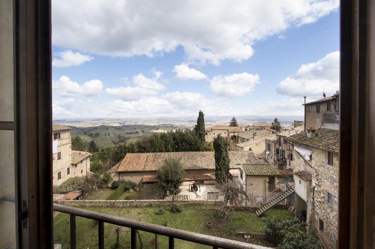 Leon Bianco Hotel San Gimignano Exterior photo