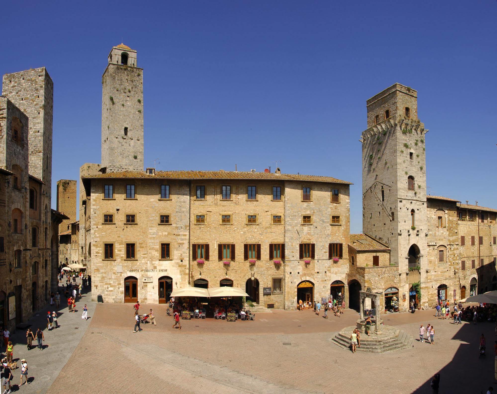 Leon Bianco Hotel San Gimignano Exterior photo