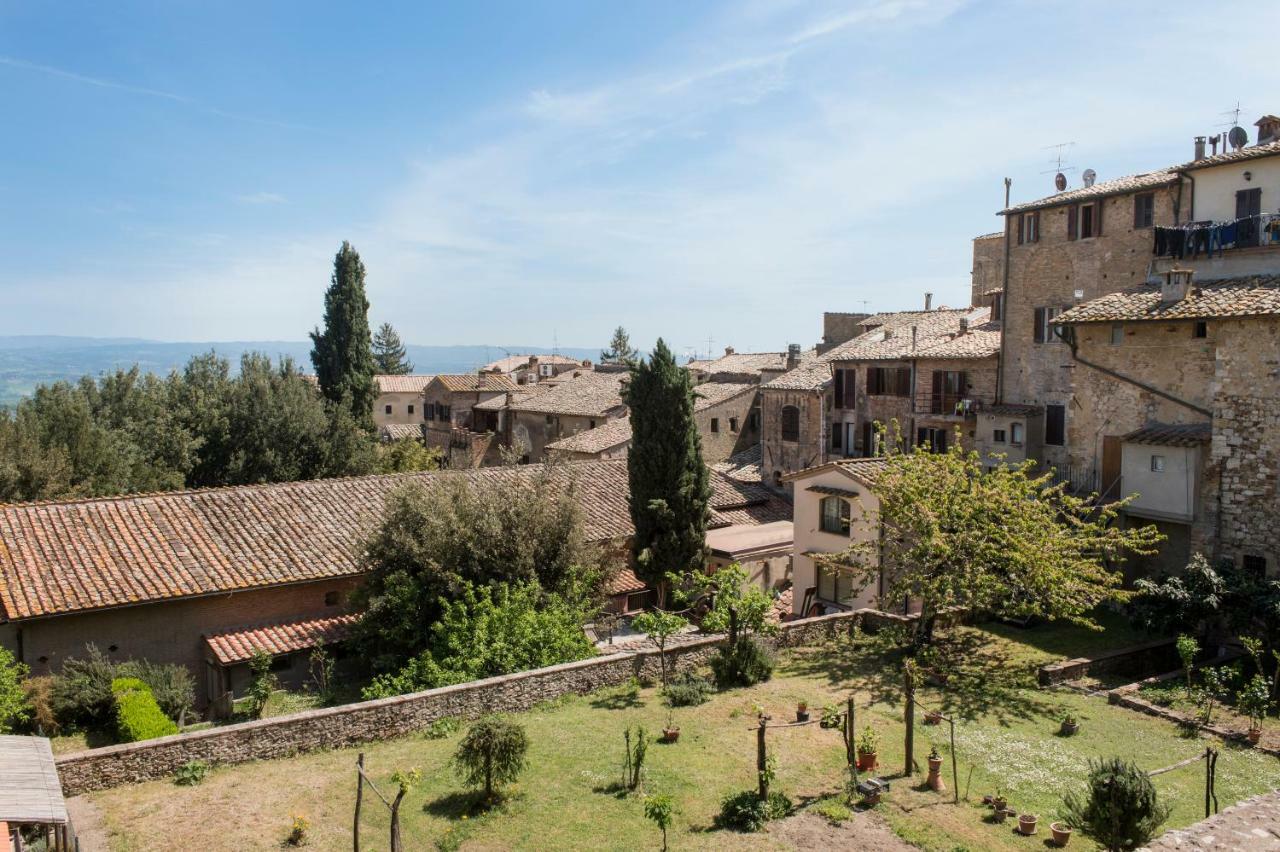 Leon Bianco Hotel San Gimignano Exterior photo